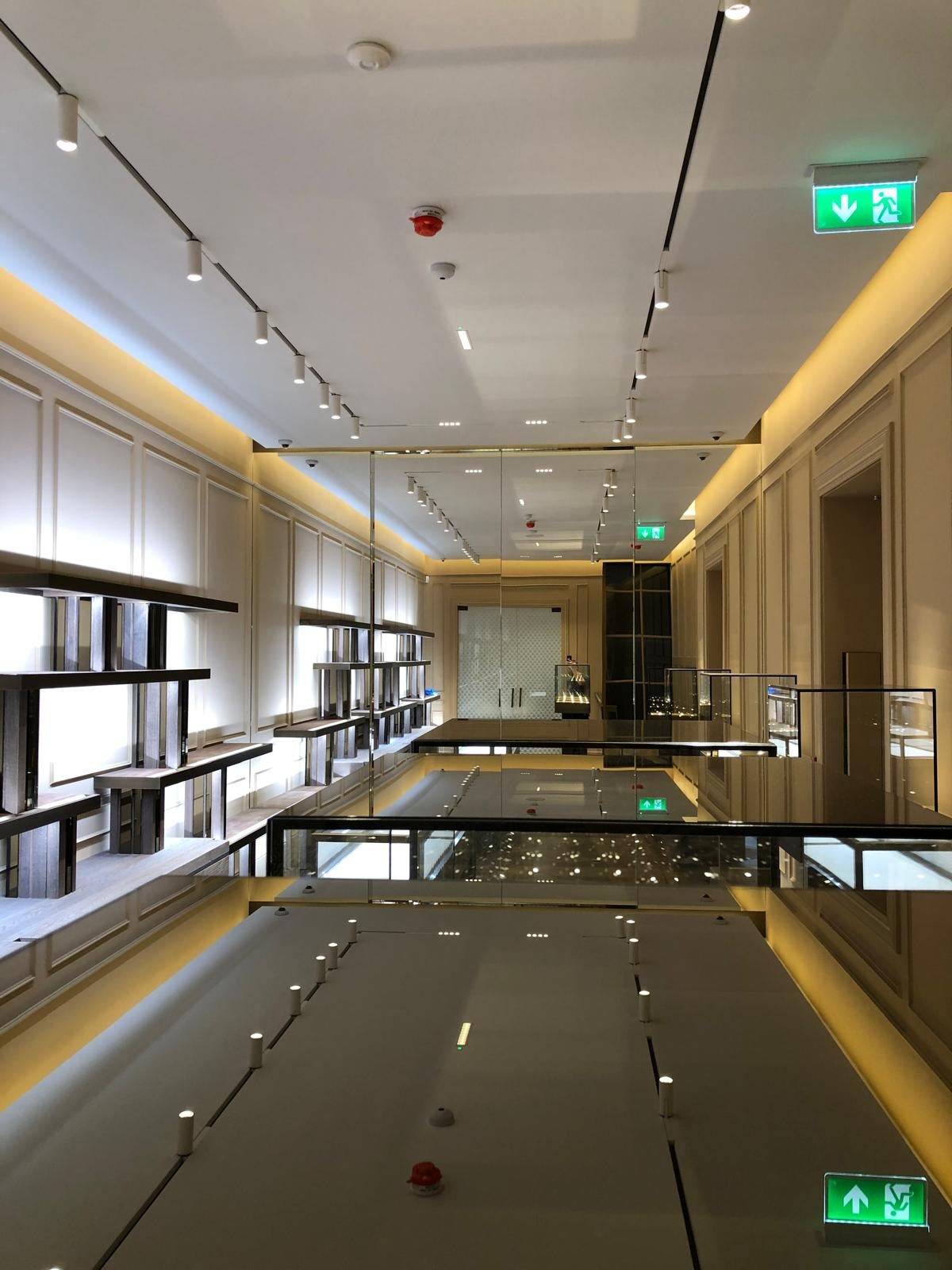 Buccellati — Marquetry hardwood floor detail